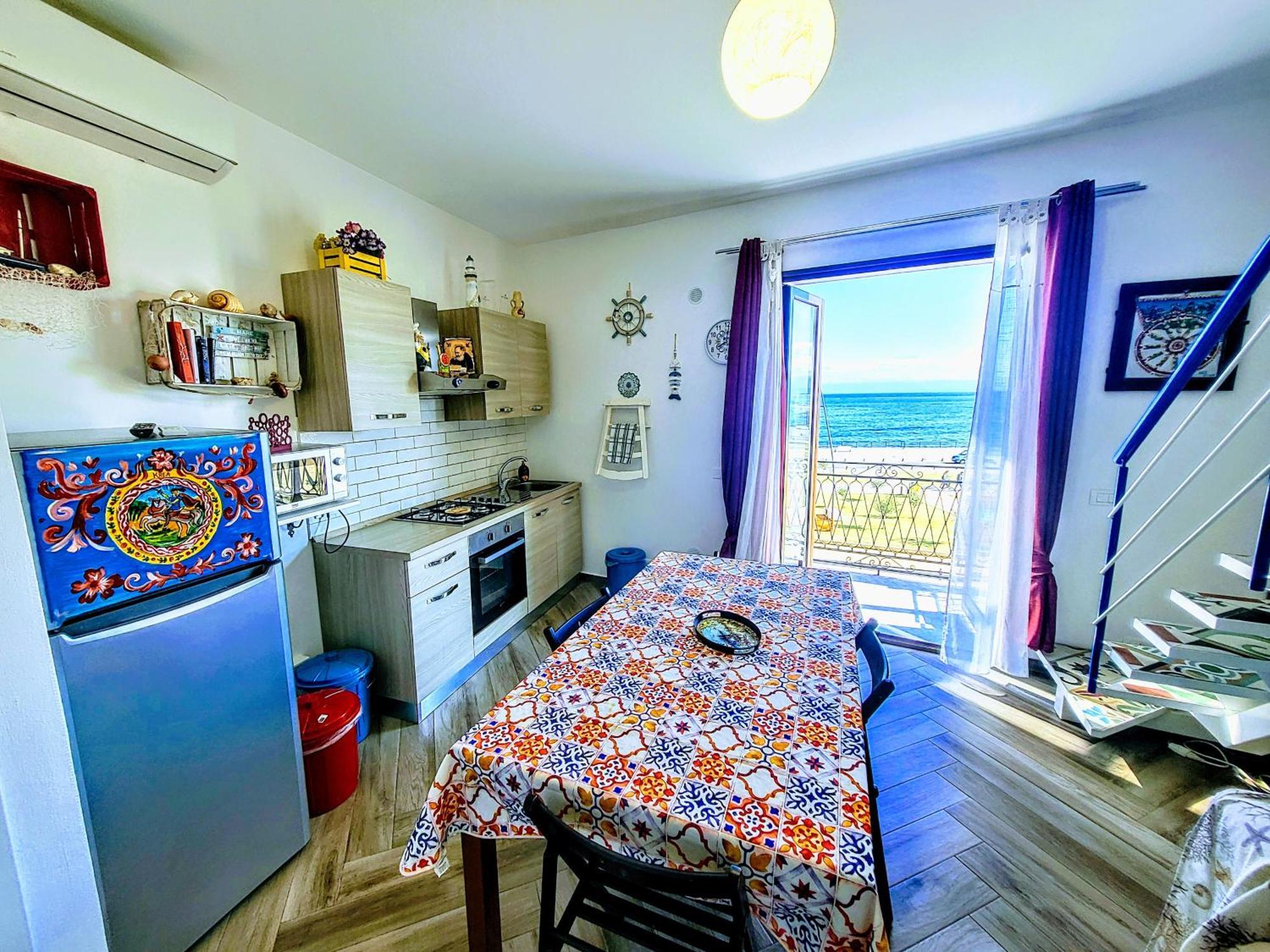Seafront House Gabbiano Azzurro Leilighet Santa Flavia Eksteriør bilde